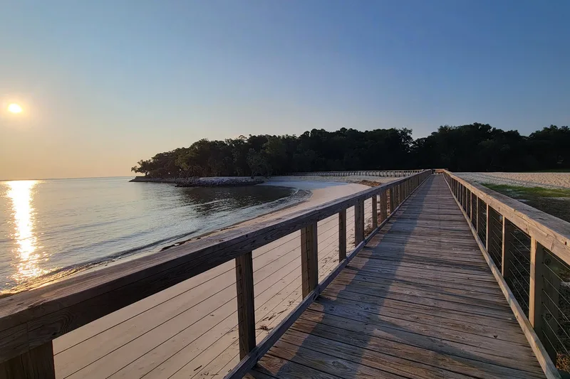 Dolphin Head Park