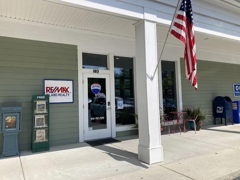 RE/MAX Island Realty