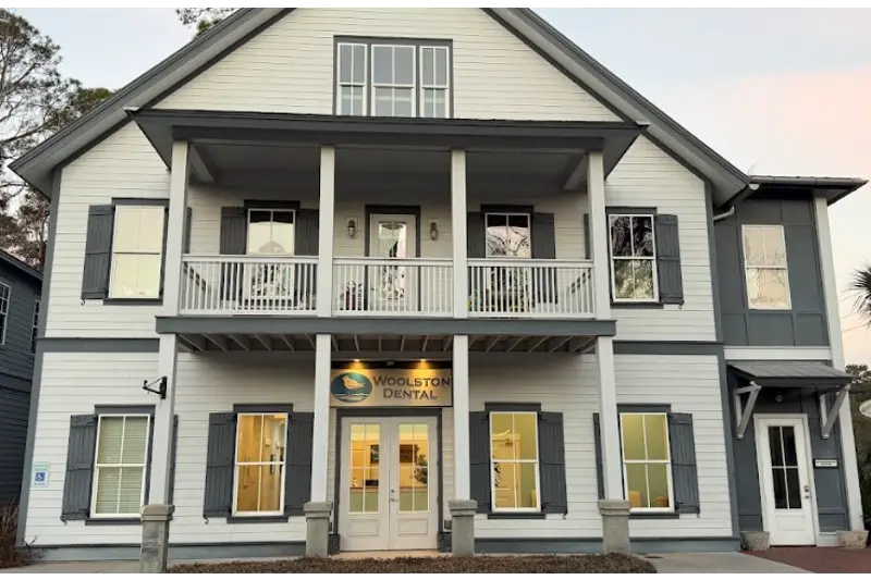 Woolston Dental, a two-story house on Promenade Street in Bluffton