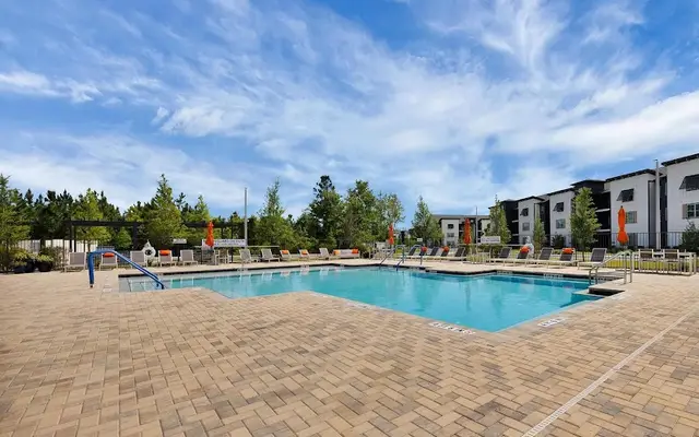 Pointe Grand Southpoint
