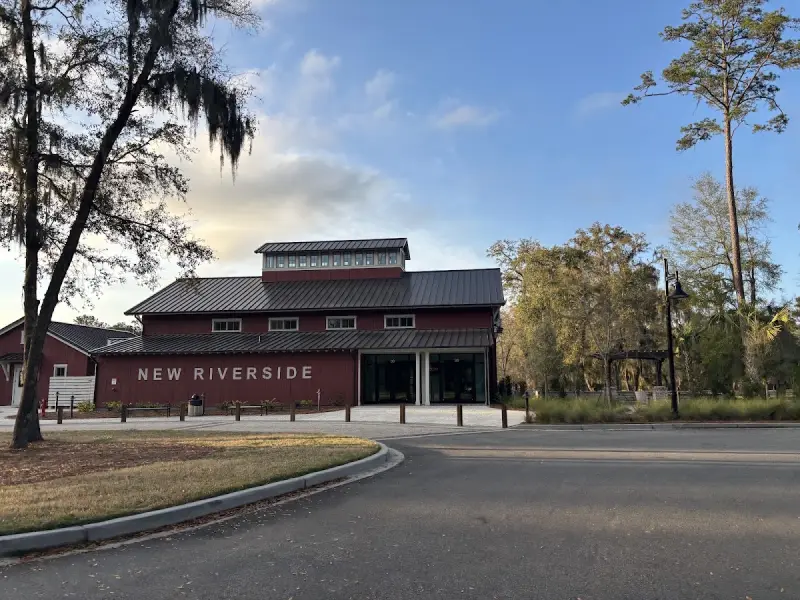 New Riverside Barn Park