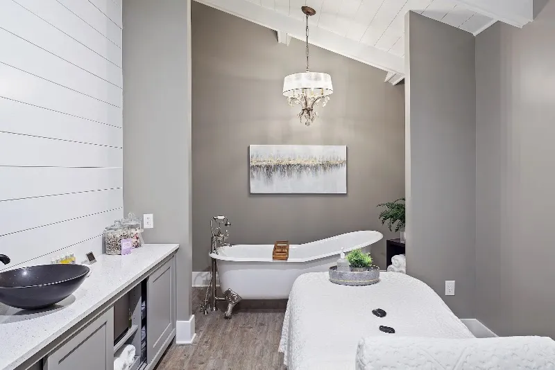Whisper Creek Spa