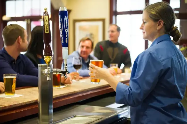 Robber’s Row Grill