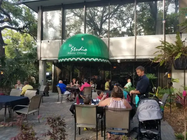 Dog-friendly restaurants