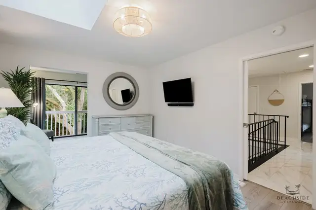 Bedroom of this home in Forest Beach