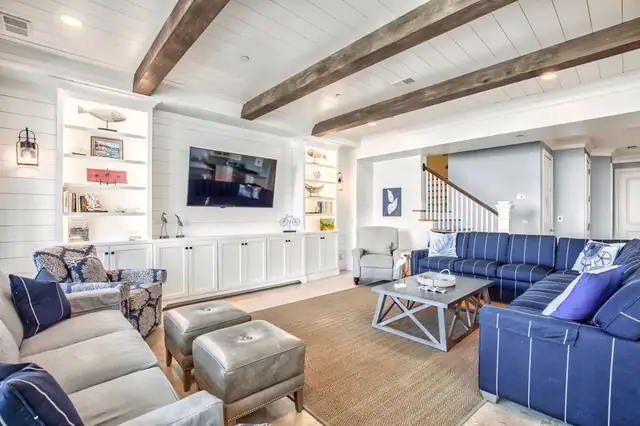 Living room of this home in Forest Beach