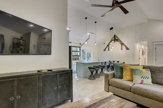 Living room of this home in Forest Beach