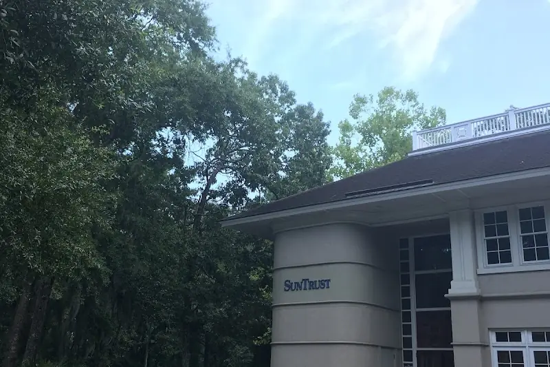 Truist, Lafayette Place