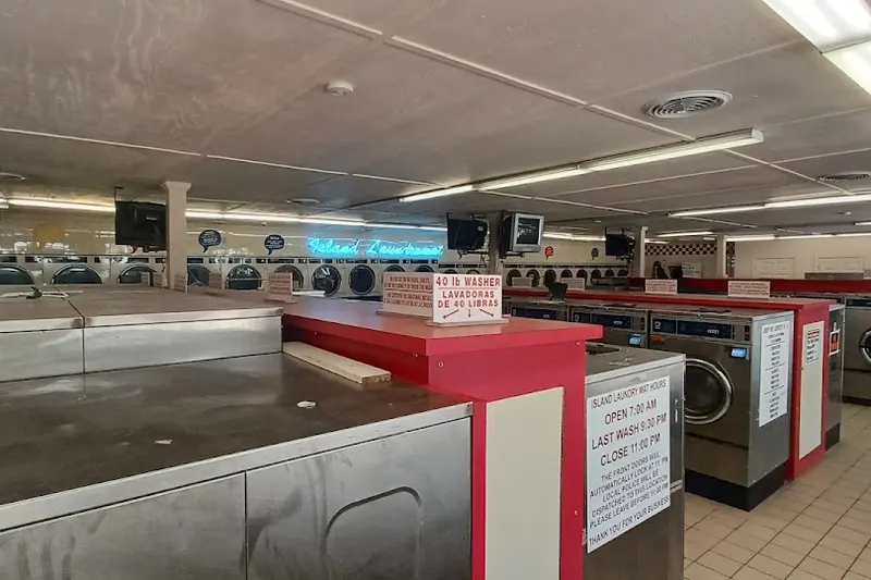 Island Laundromat