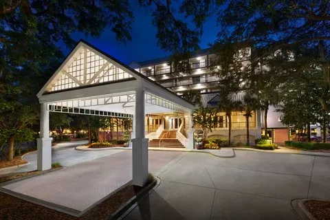The entrance to Marriott’s Harbour Club