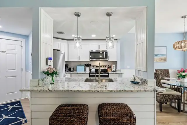 Kitchen at Barrington Park 608