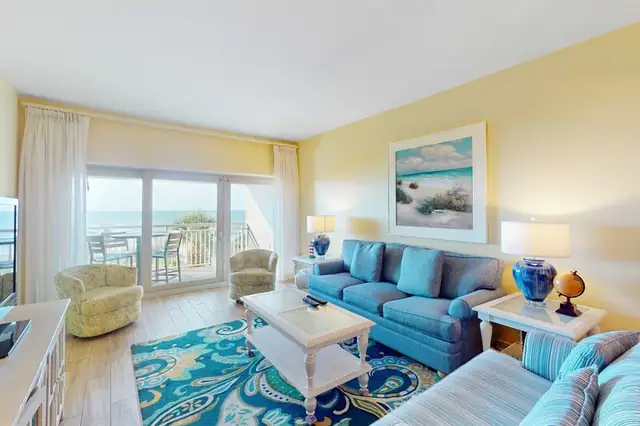 Living room at Captains Walk 448