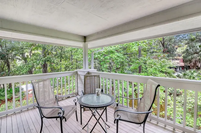 Outdoor space at Centre Court Villas 7802