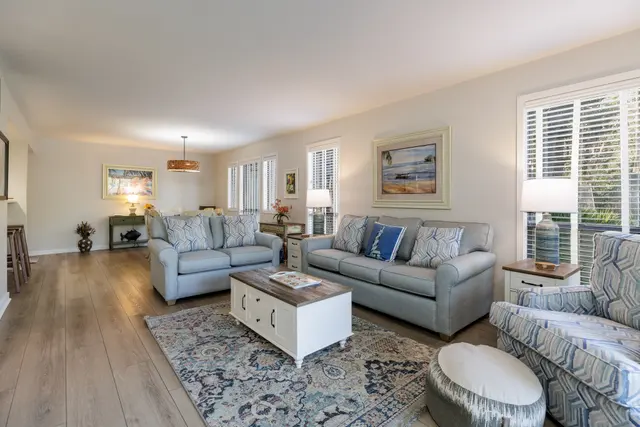 Photo 6 of Centre Court Villas 7813