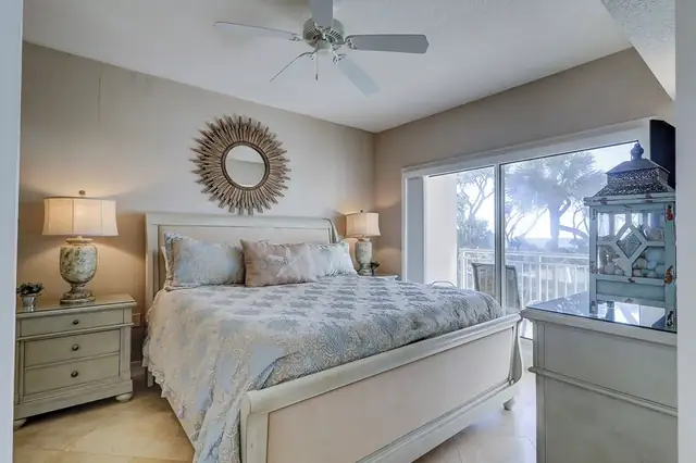 Bedroom at Hampton Place 6204