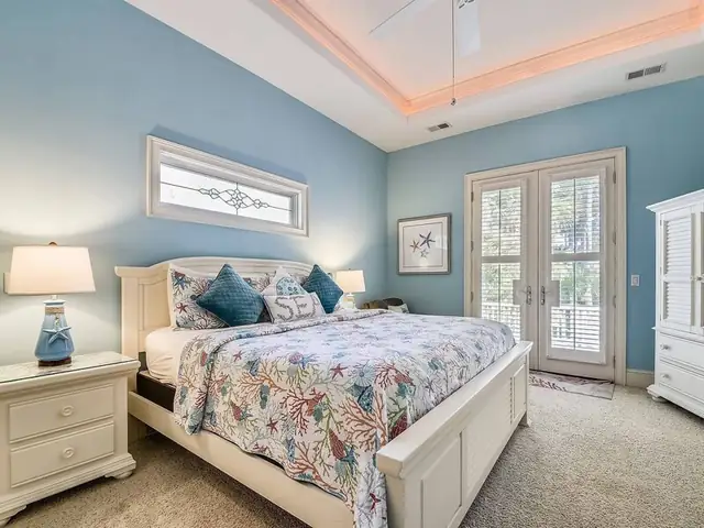 Bedroom of this home in Palmetto Dunes