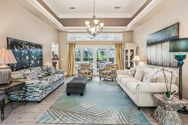 Living room of this home in Palmetto Dunes