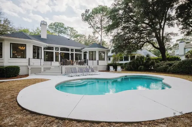 Pool of this home in Palmetto Dunes
