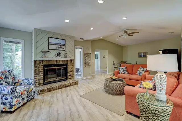 Living room of this home in Palmetto Dunes