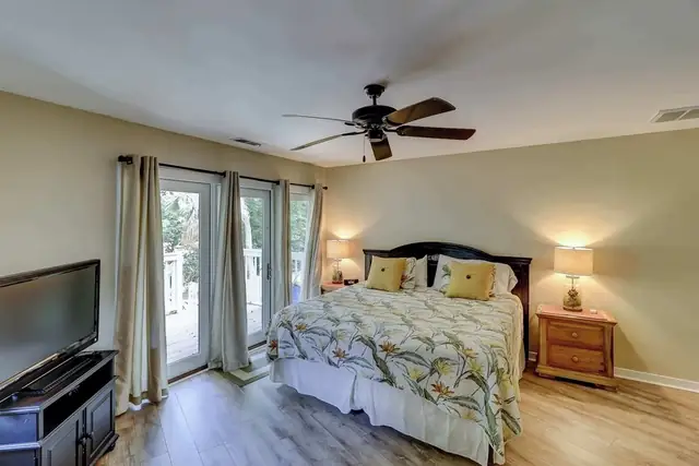 Bedroom of this home in Palmetto Dunes