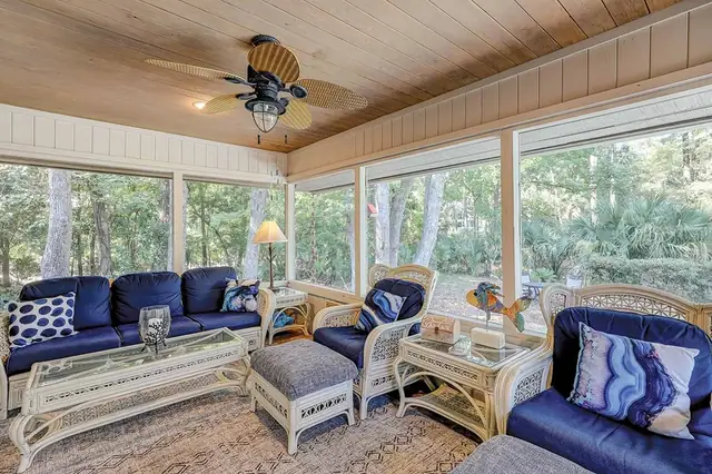 Living room of this home in Palmetto Dunes