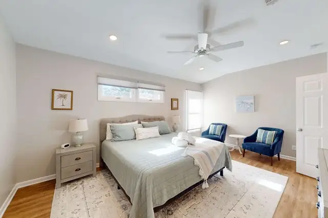 Bedroom of this home in Palmetto Dunes