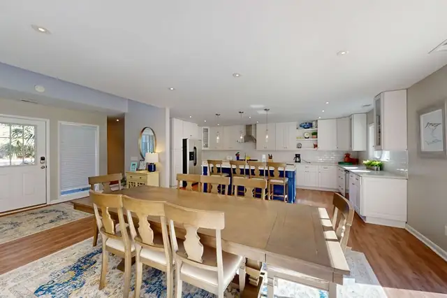 Dining area of this home in Palmetto Dunes