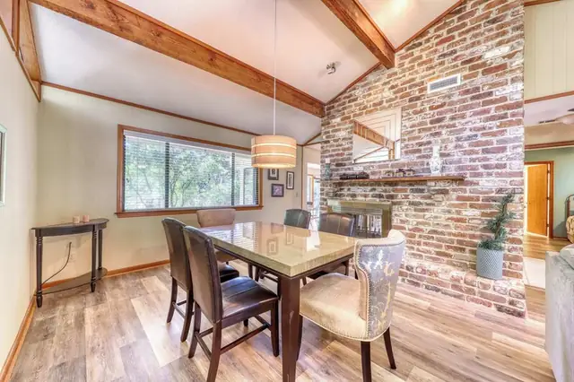 Dining area of this home in Palmetto Dunes