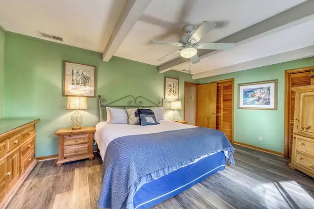Bedroom of this home in Palmetto Dunes