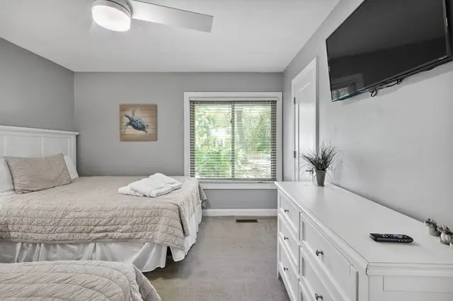 Bedroom of this home in Palmetto Dunes