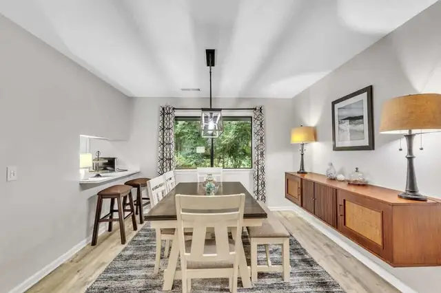 Dining area of this home in Palmetto Dunes