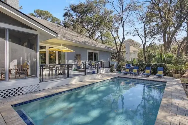 Pool of this home in Palmetto Dunes