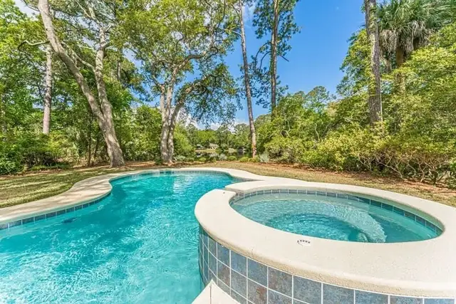 Pool of this home in Palmetto Dunes