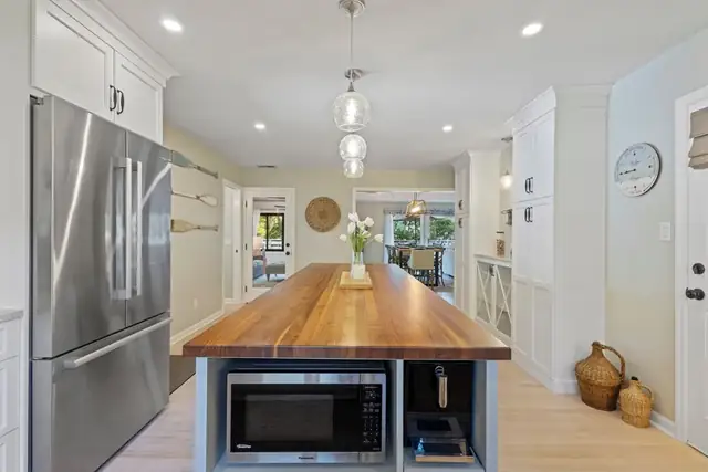 Kitchen of this home in Palmetto Dunes