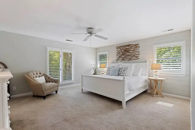 Bedroom of this home in Palmetto Dunes