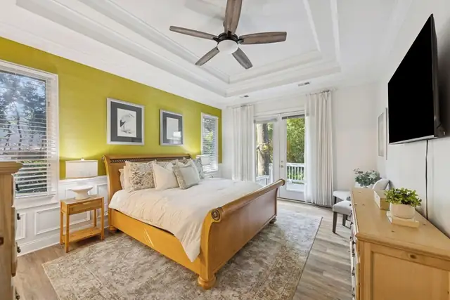 Bedroom of this home in Palmetto Dunes
