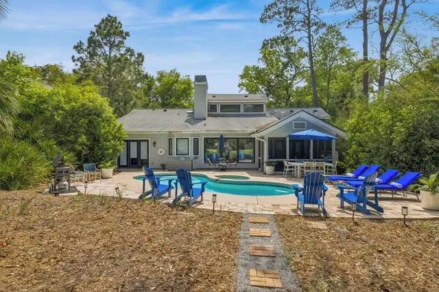 Outside of this home in Palmetto Dunes