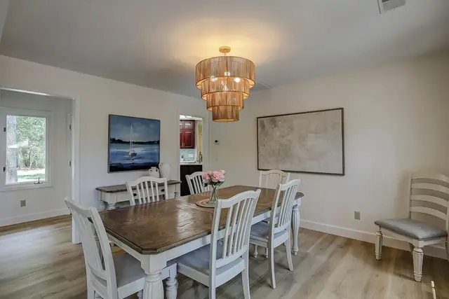 Dining area of this home in Palmetto Dunes