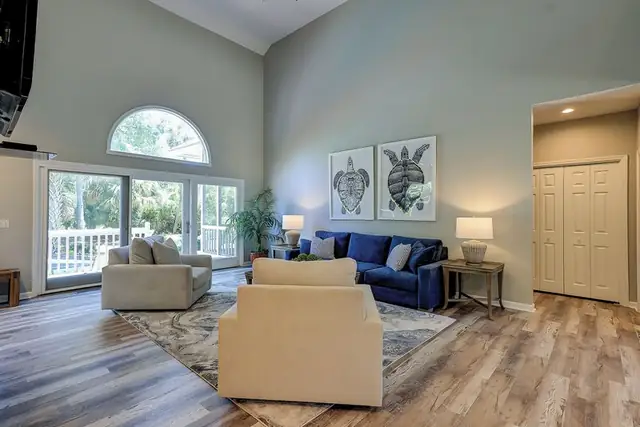 Living room of this home in Palmetto Dunes