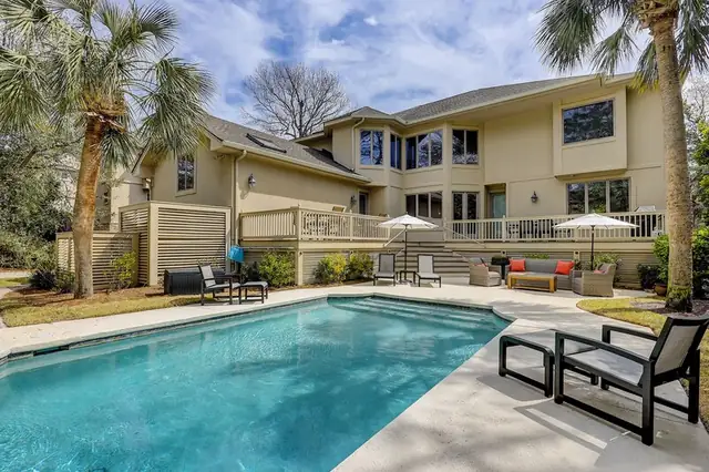 Pool of this home in Palmetto Dunes