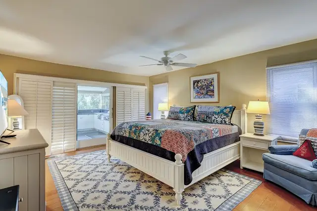 Bedroom of this home in Palmetto Dunes