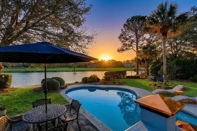 Pool of this home in Palmetto Dunes