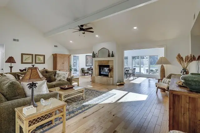 Living room of this home in Palmetto Dunes