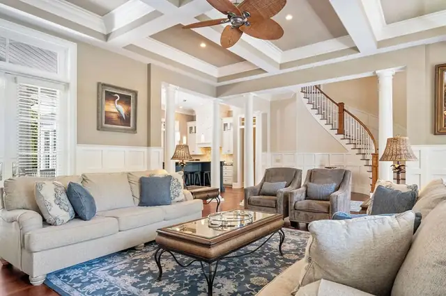Living room of this home in Palmetto Dunes