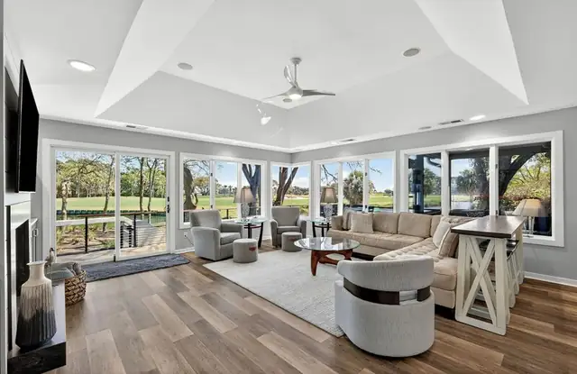Living room of this home in Palmetto Dunes