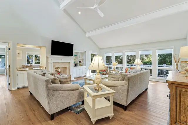 Living room of this home in Palmetto Dunes
