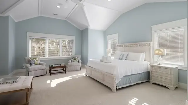 Bedroom of this home in Palmetto Dunes