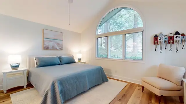 Bedroom of this home in Palmetto Dunes