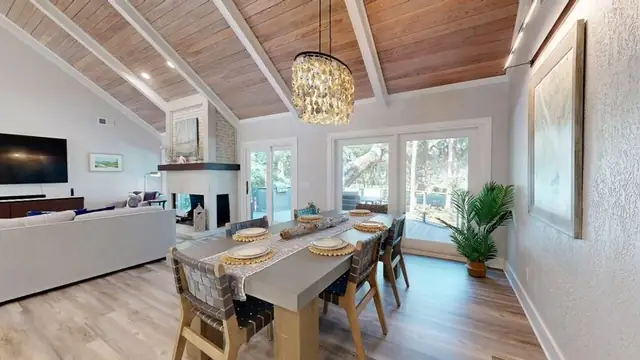 Dining area of this home in Palmetto Dunes