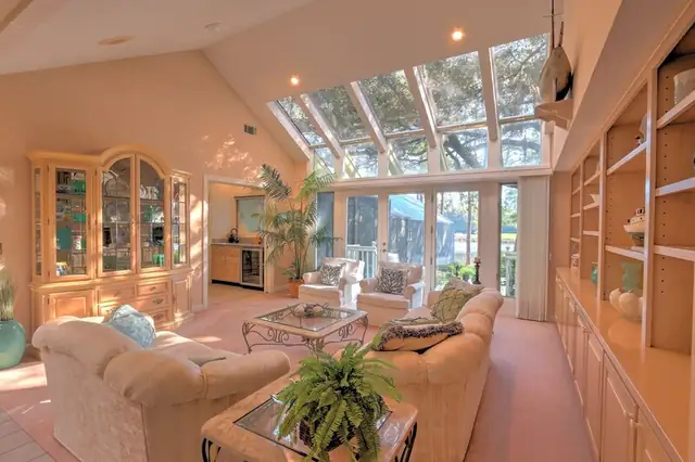 Living room of this home in Palmetto Dunes